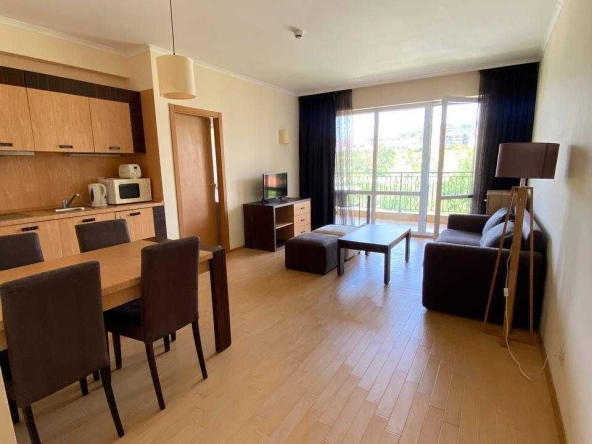 Двустаен апартамент в к.к. Слънчев бряг - 78 кв.м за 543 €/кв.м - Снимка #1