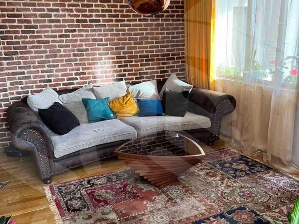 Тристаен апартамент в Бургас, Сарафово - 130 кв.м за 1600 €/кв.м - Снимка #1