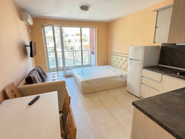Едностаен апартамент в к.к. Слънчев бряг - 37 кв.м за 827 €/кв.м - Снимка #1