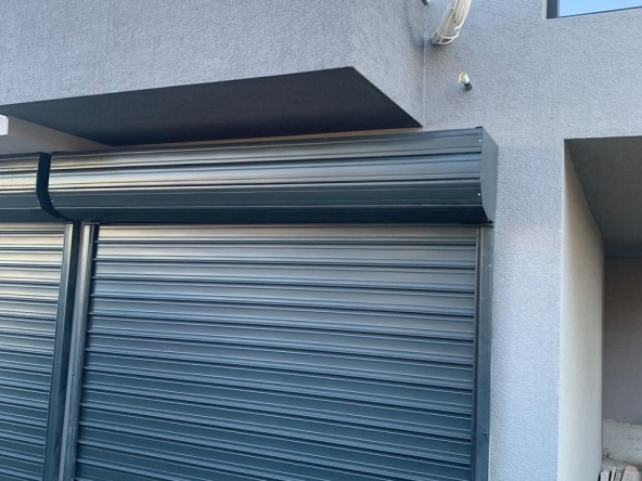 Гараж / Паркомясто в Варна, Базар Левски - 20 кв.м за 3 €/кв.м - Снимка #1