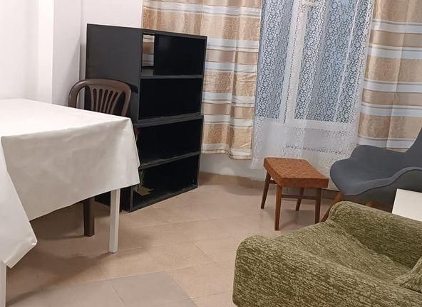 Дава се под наем Двустаен апартамент в София, Център - 40 кв.м за 400 € - Снимка #1