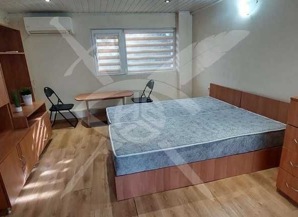 Дава се под наем Едностаен апартамент в Варна, ХЕИ - 30 кв.м за 250 € - Снимка #1