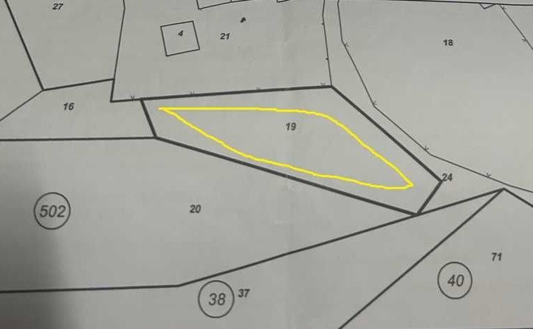 Парцел в Велико Търново, Акация - 1106 кв.м за 10 €/кв.м - Снимка #1