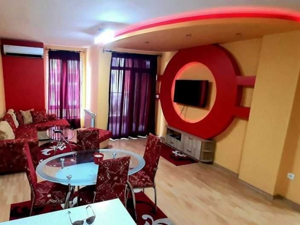 Дава се под наем Двустаен апартамент в София, Зона Б-18 - 65 кв.м за 600 € - Снимка #1