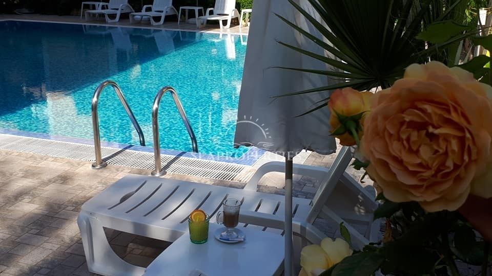 Дава се под наем Тристаен апартамент в Варна, м-т Евксиноград - 65 кв.м за 900 € - Снимка #1