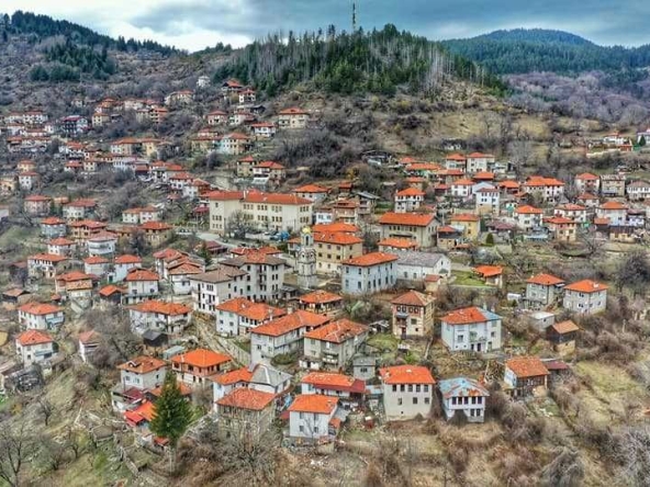 Къща в с. Левочево, Област Смолян - 72 кв.м за 114 €/кв.м - Снимка #1