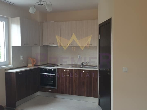 Дава се под наем Двустаен апартамент в Варна, Виница - 65 кв.м за 586.5 € - Снимка #1