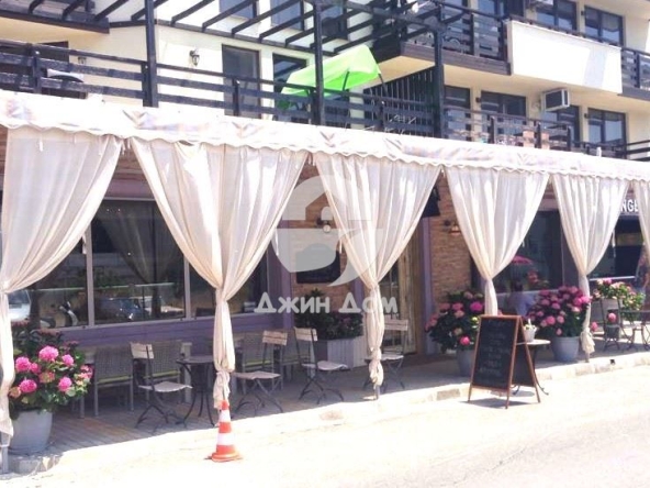 Заведение в Несебър - 147 кв.м за 1531 €/кв.м - Снимка #1