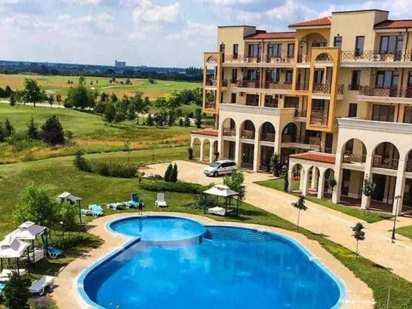 Едностаен апартамент в Балчик - 70 кв.м за 686 €/кв.м - Снимка #1