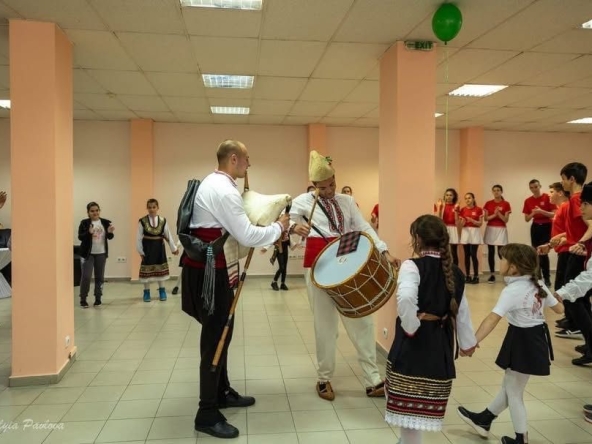 Дава се под наем Зала за събития в София, Овча купел 2 -  кв.м за 25.5 € - Снимка #1