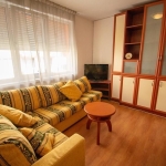 Дава се под наем Двустаен апартамент в София, Студентски град - 60 кв.м за 613 € - Снимка #1