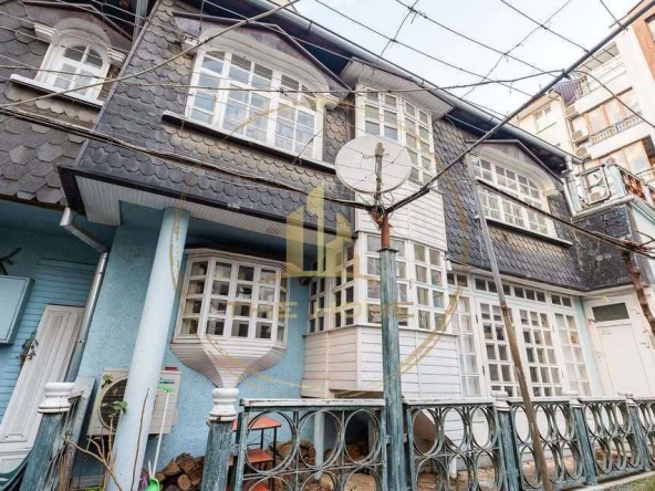 Дава се под наем Къща в Варна, Завод Дружба - 100 кв.м за 750 € - Снимка #1