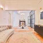 Дава се под наем Двустаен апартамент в София, Иван Вазов - 65 кв.м за 750 € - Снимка #1