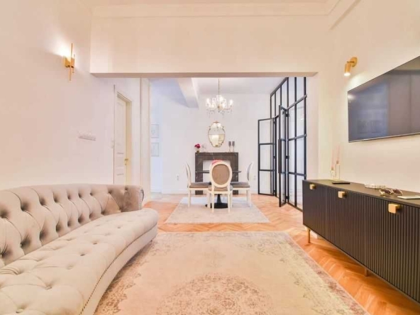 Дава се под наем Двустаен апартамент в София, Иван Вазов - 65 кв.м за 750 € - Снимка #1