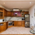 Дава се под наем Многостаен апартамент в Варна, Изгрев - 350 кв.м за 1500 € - Снимка #1