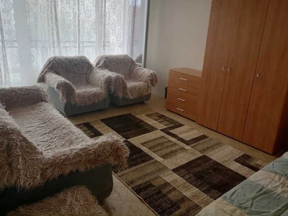 Дава се под наем Двустаен апартамент в Бургас, Меден рудник - зона Б - 45 кв.м за 175 € - Снимка #1