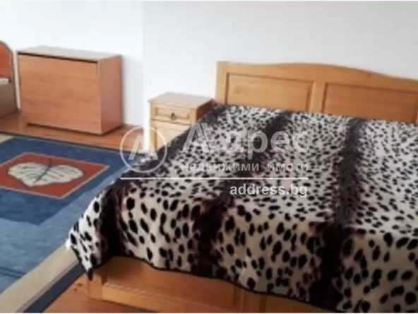 Дава се под наем Двустаен апартамент в Благоевград, Освобождение - 63 кв.м за 183.6 € - Снимка #1