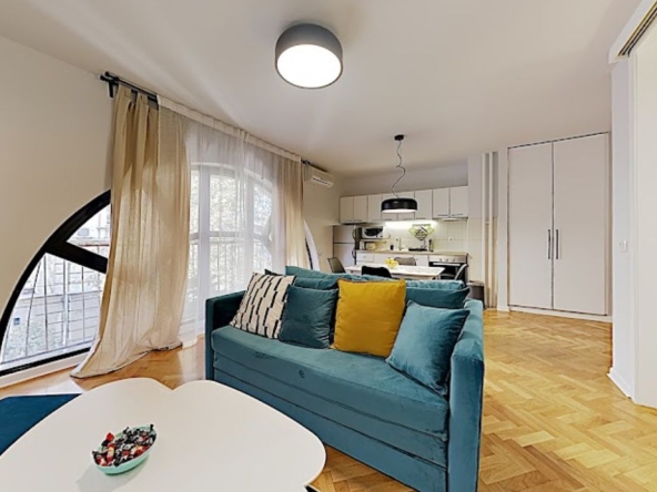 Дава се под наем Едностаен апартамент в Бургас, Възраждане - 40 кв.м за 398.82 € - Снимка #1