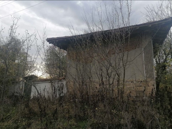 Къща в с. Храброво, Област Варна - 2000 кв.м за 10 €/кв.м - Снимка #1