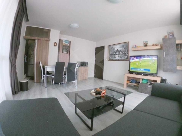Тристаен апартамент в Пловдив, Кършияка - 100 кв.м за 1650 €/кв.м - Снимка #1