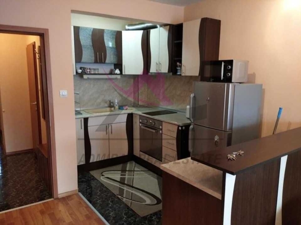 Дава се под наем Двустаен апартамент в Варна, Лятно кино Тракия - 65 кв.м за 400 € - Снимка #1