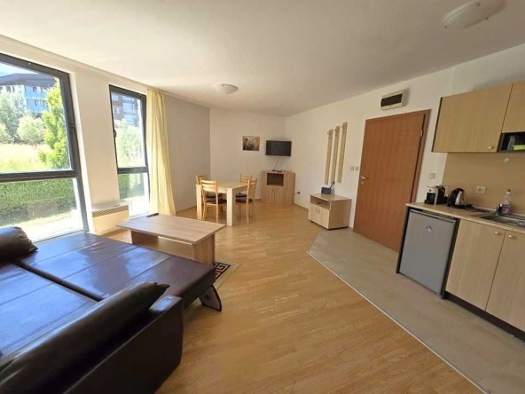 Двустаен апартамент в Банско - 68 кв.м за 824 €/кв.м - Снимка #1