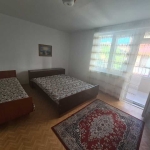 Дава се под наем Тристаен апартамент в Бургас, Възраждане - 75 кв.м за 204 € - Снимка #1