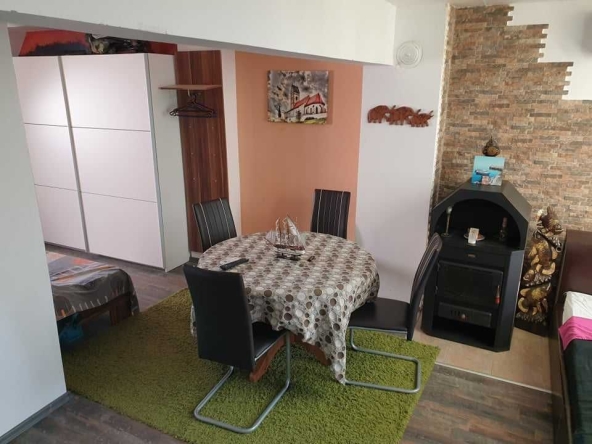 Дава се под наем Мезонет в Бургас, Център - 60 кв.м за 408 € - Снимка #1