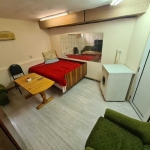 Дава се под наем Едностаен апартамент в Бургас, Център - 26 кв.м за 127.5 € - Снимка #1