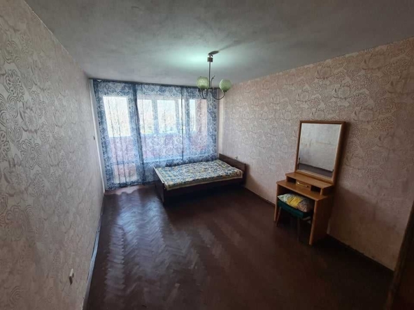 Дава се под наем Двустаен апартамент в Бургас, Лазур - 65 кв.м за 178.5 € - Снимка #1