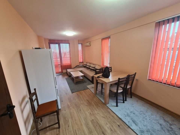 Дава се под наем Двустаен апартамент в Бургас, Възраждане - 66 кв.м за 224.4 € - Снимка #1