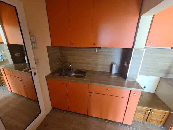 Дава се под наем Двустаен апартамент в Бургас, Братя Миладинови - 55 кв.м за 250 € - Снимка #1