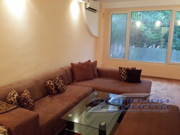 Дава се под наем Тристаен апартамент в София, Дружба 1 - 90 кв.м за 663 € - Снимка #1