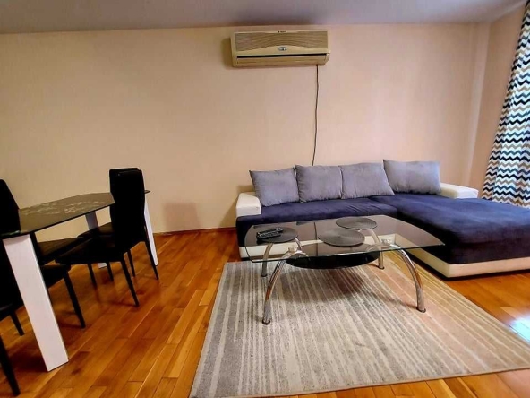 Дава се под наем Двустаен апартамент в Бургас, Сарафово - 60 кв.м за 175 € - Снимка #1