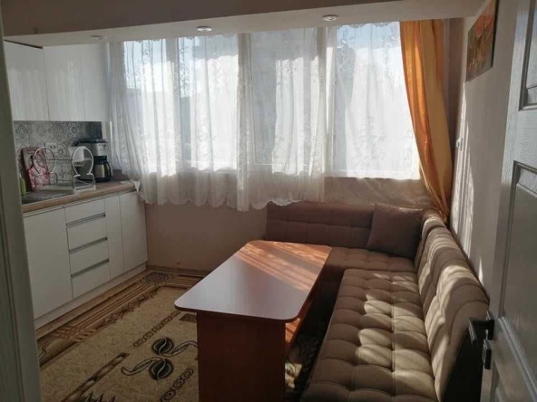 Дава се под наем Двустаен апартамент в Бургас, Меден рудник - зона Г - 79 кв.м за 190 € - Снимка #1