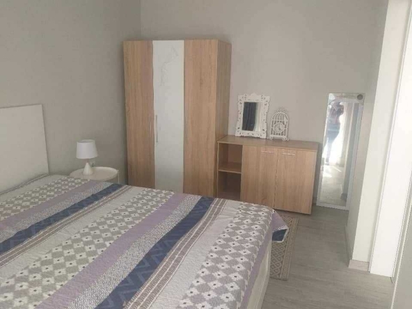 Дава се под наем Двустаен апартамент в Пловдив, Гагарин - 70 кв.м за 550 € - Снимка #1