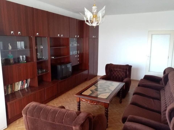 Дава се под наем Двустаен апартамент в Пловдив, Кършияка - 70 кв.м за 306 € - Снимка #1