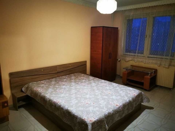 Дава се под наем Едностаен апартамент в София, Люлин 5 - 42 кв.м за 350 € - Снимка #1