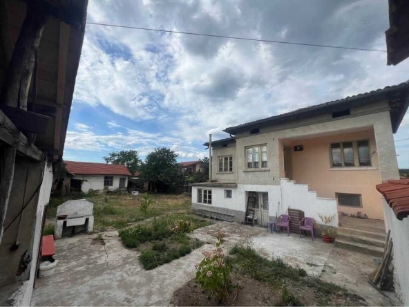 Къща в Ихтиман - 150 кв.м за 442 €/кв.м - Снимка #1