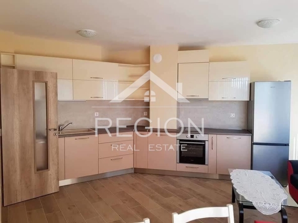 Дава се под наем Двустаен апартамент в Варна, Бриз - 53 кв.м за 357 € - Снимка #1