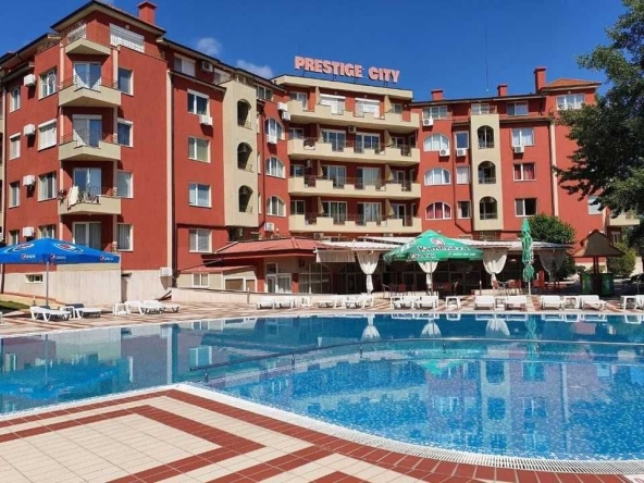 Дава се под наем Двустаен апартамент в к.к. Слънчев бряг - 75 кв.м за 350 € - Снимка #1