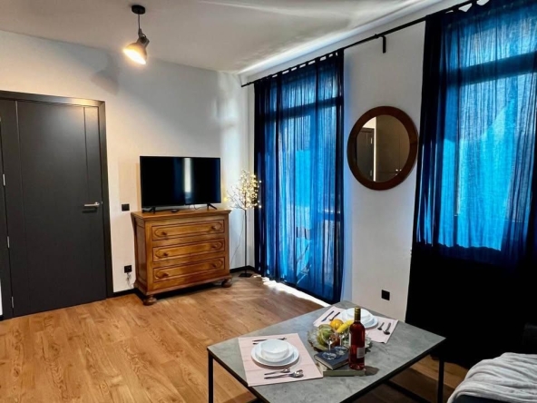 Дава се под наем Двустаен апартамент в София, Кръстова вада - 60 кв.м за 599 € - Снимка #1