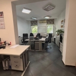 Дава се под наем Офис в Варна, Конфуто - 110 кв.м за 900 € - Снимка #1