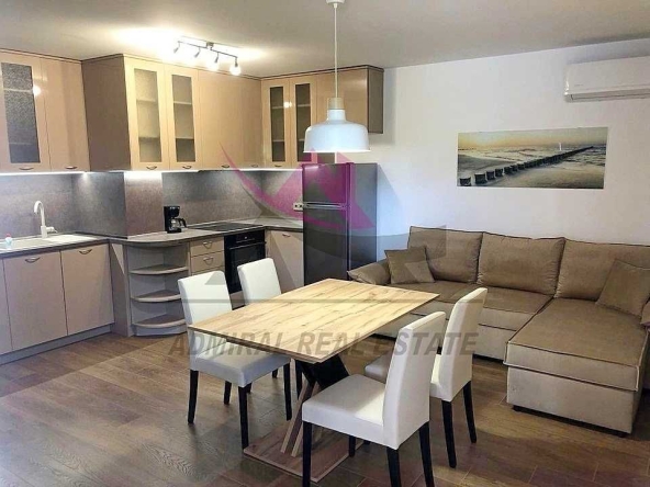 Дава се под наем Тристаен апартамент в Варна, Трошево - 75 кв.м за 600 € - Снимка #1