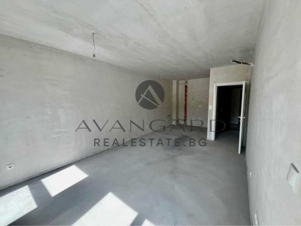 Двустаен апартамент в Пловдив, Център - 70 кв.м за 1827 €/кв.м - Снимка #1