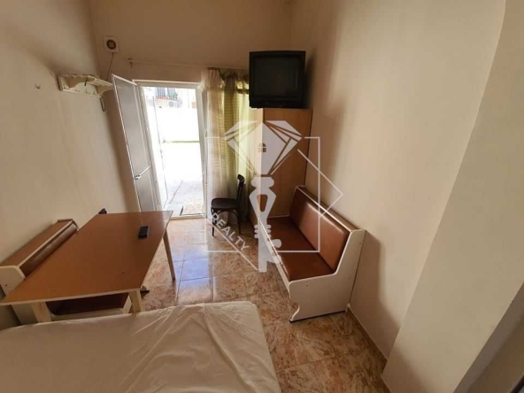Едностаен апартамент в Пловдив, Център - 25 кв.м за 2800 €/кв.м - Снимка #1
