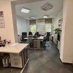 Дава се под наем Тристаен апартамент в Варна, Гръцка махала - 110 кв.м за 800 € - Снимка #1