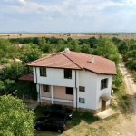 Къща в с. Сираково, Област Враца - 400 кв.м за 375 €/кв.м - Снимка #1