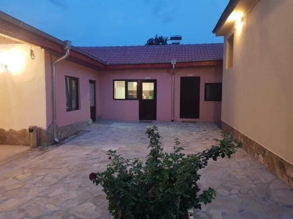 Къща в с. Мадара, Област Шумен - 217 кв.м за 618 €/кв.м - Снимка #1