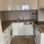 Дава се под наем Тристаен апартамент в Пловдив, Съдийски - 70 кв.м за 425 € - Снимка #1